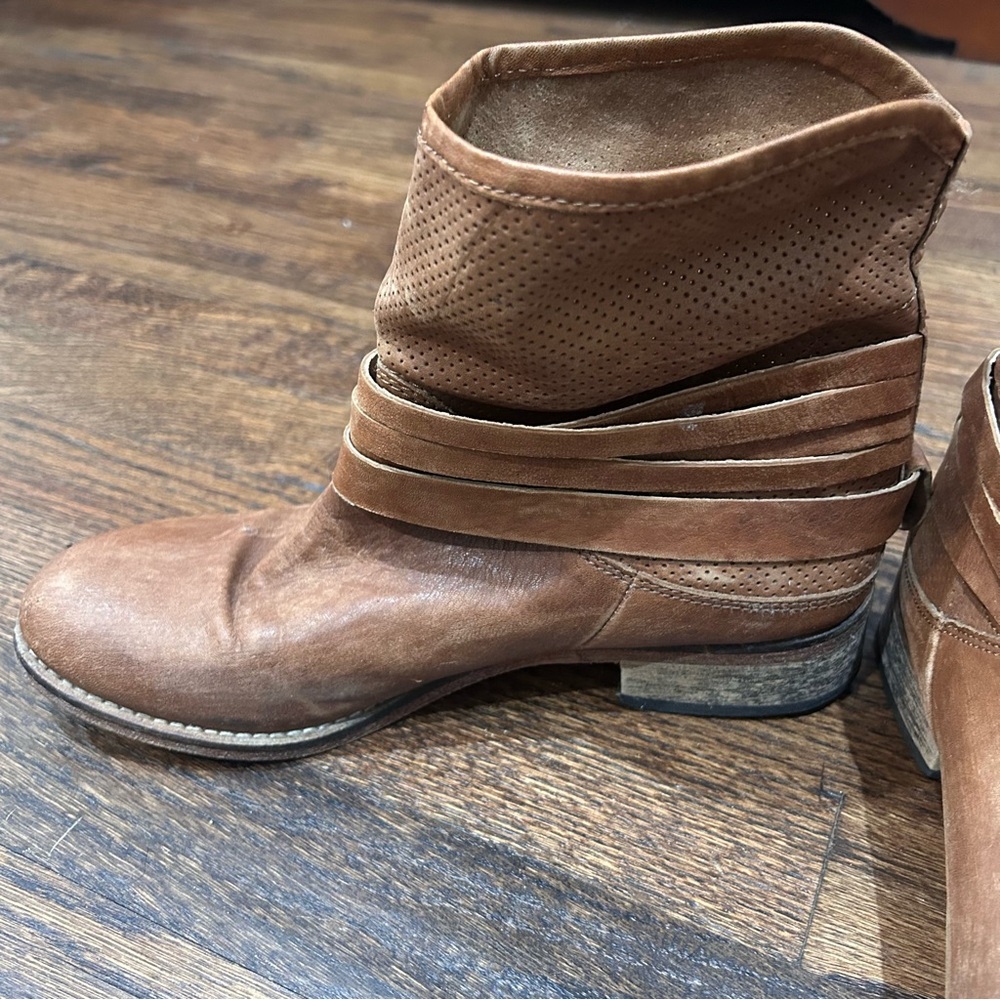 Vero Cuoio Brown Leather Booties Size 9‎ - Picture 4 of 11